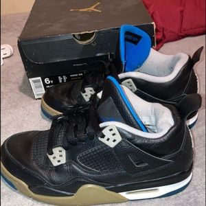 Jordan 4 Motorsport REVERSE